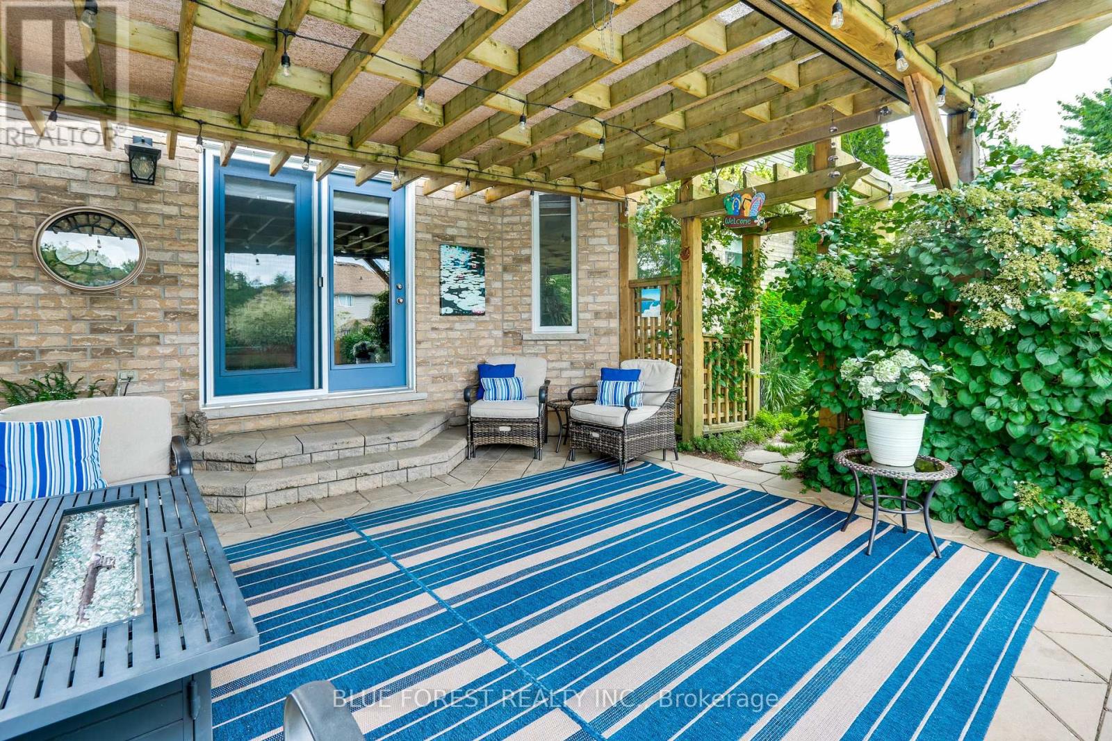 175 FOREST GROVE CRESCENT - Image 35