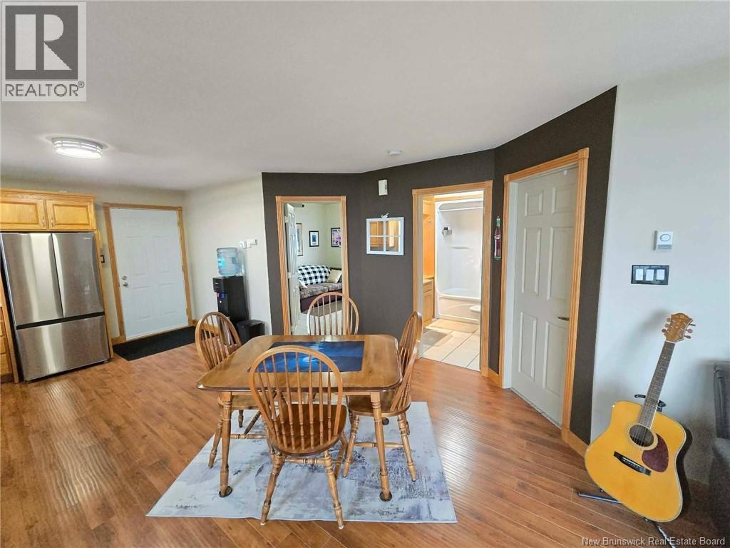 915 John Cormier - Image 19