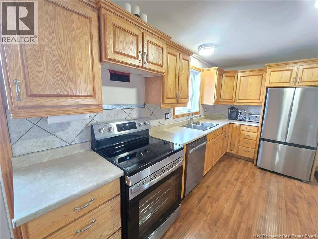 915 John Cormier - Image 21