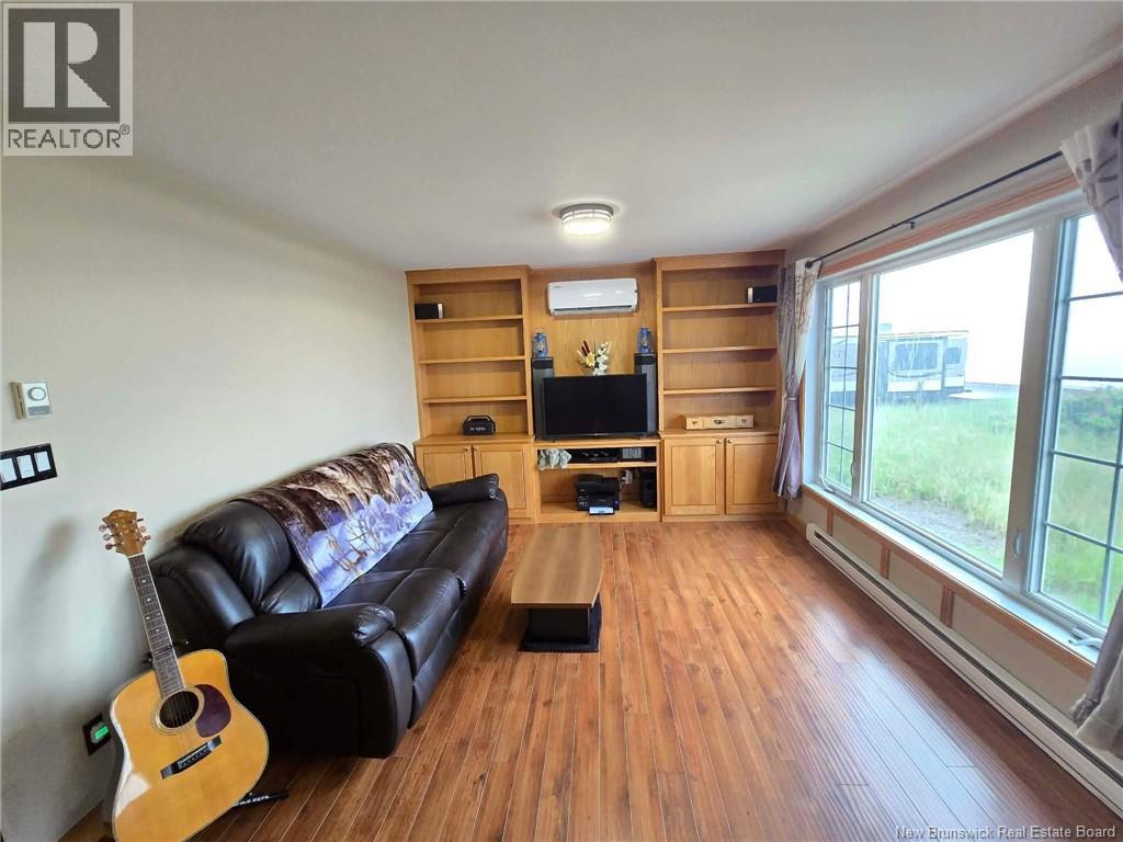 915 John Cormier - Image 26
