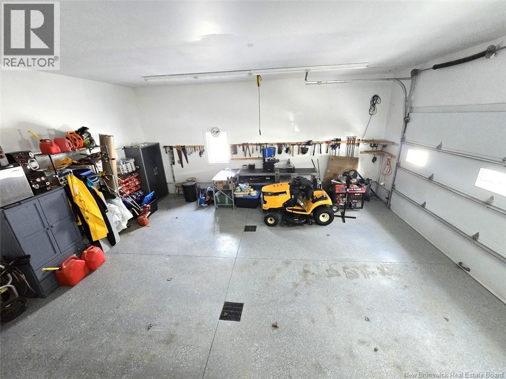 580 De L'Église Road - 37