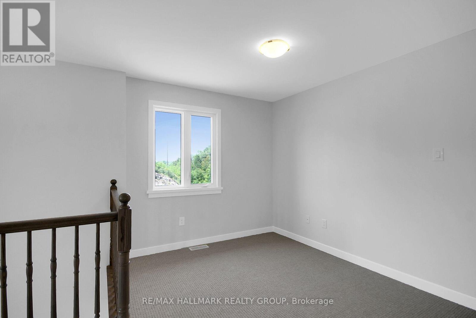 3 Bed, 3 Bath House for Rent in Ottawa – 749 NEWSTEAD CRESCENT, Ottawa – MLS# X13518716 - Image 26