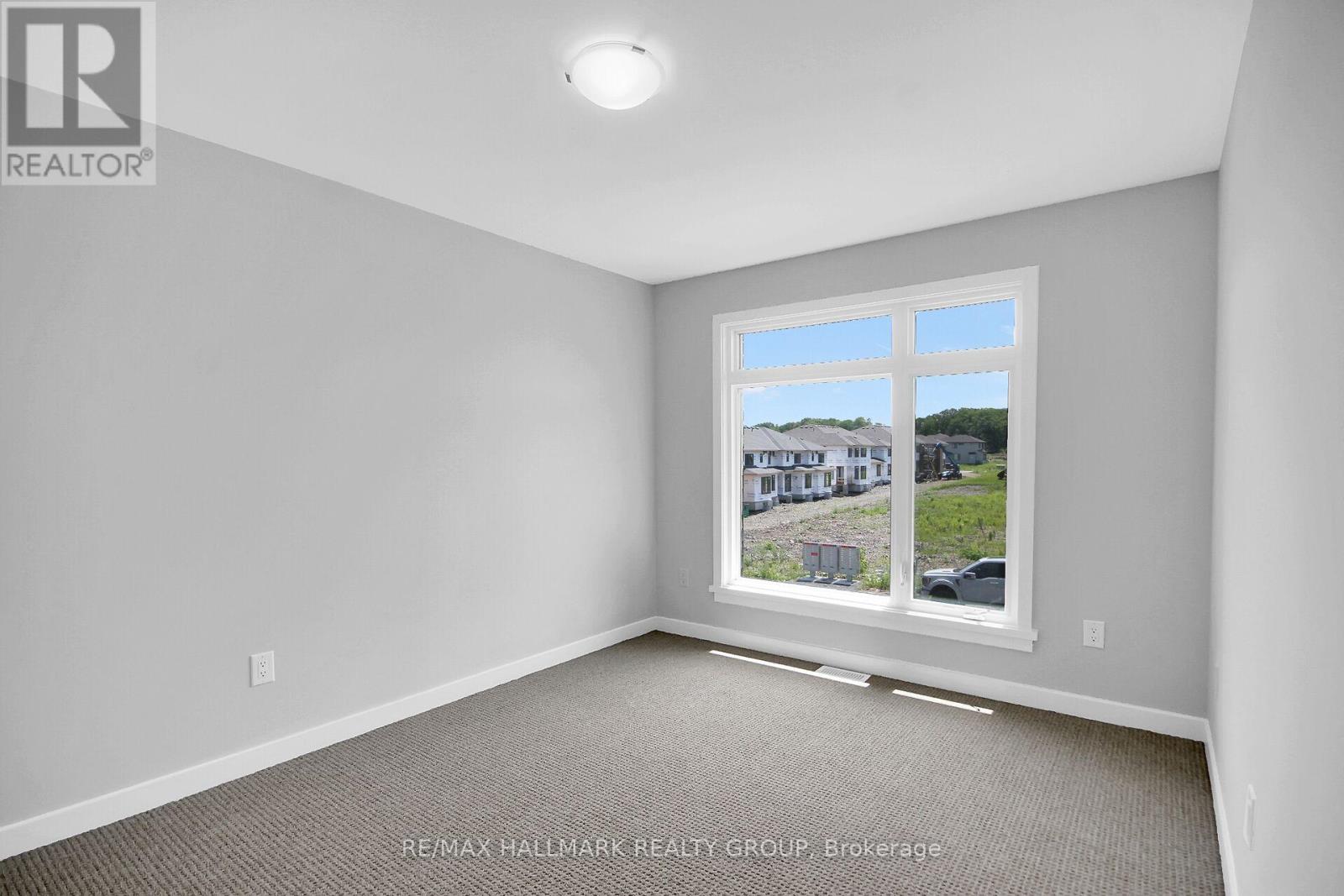 3 Bed, 3 Bath House for Rent in Ottawa – 749 NEWSTEAD CRESCENT, Ottawa – MLS# X13518716 - Image 35