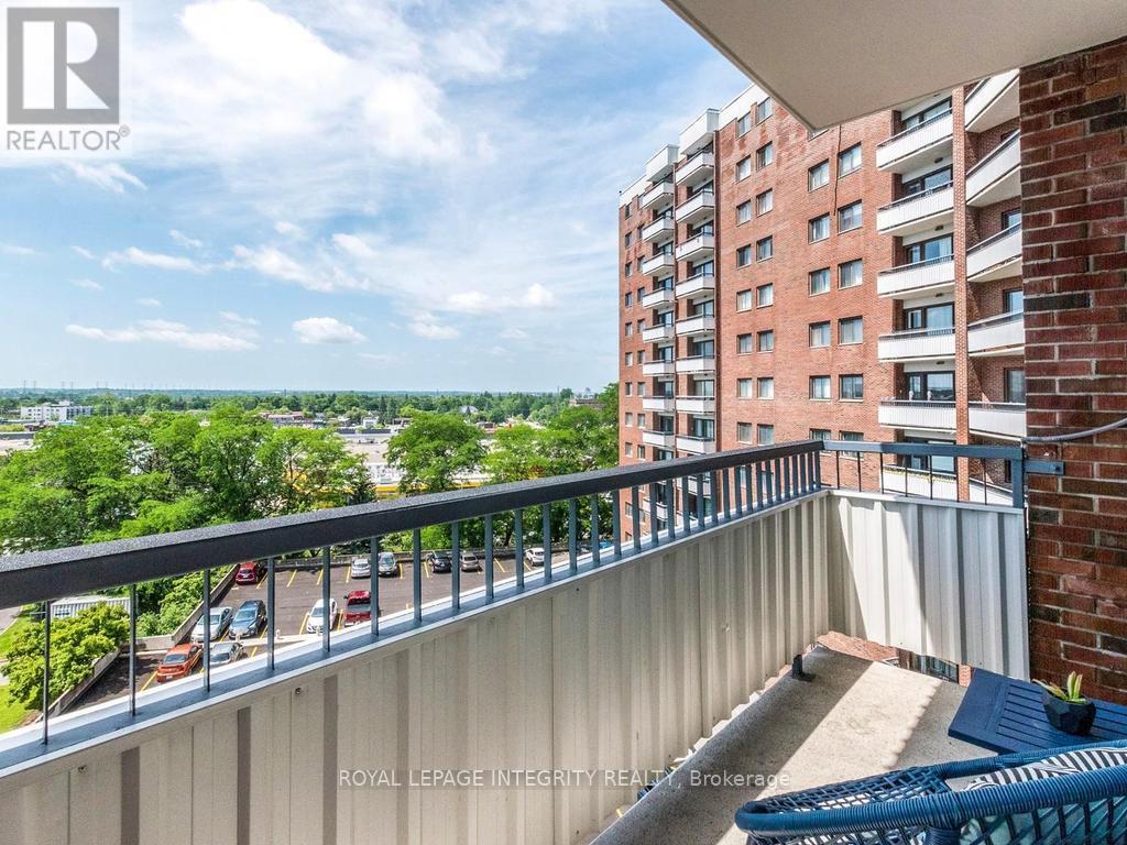 2 Bed, 1 Bath House for Sale in Ottawa – 606 – 20 CHESTERTON DRIVE, Ottawa – MLS# X13518766 - Image 26