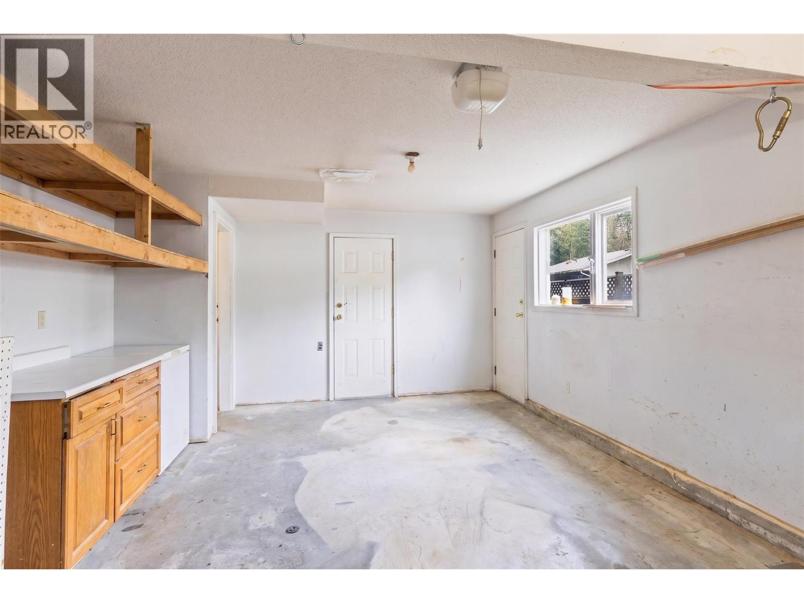 3910 Highland Park Crescent - 38