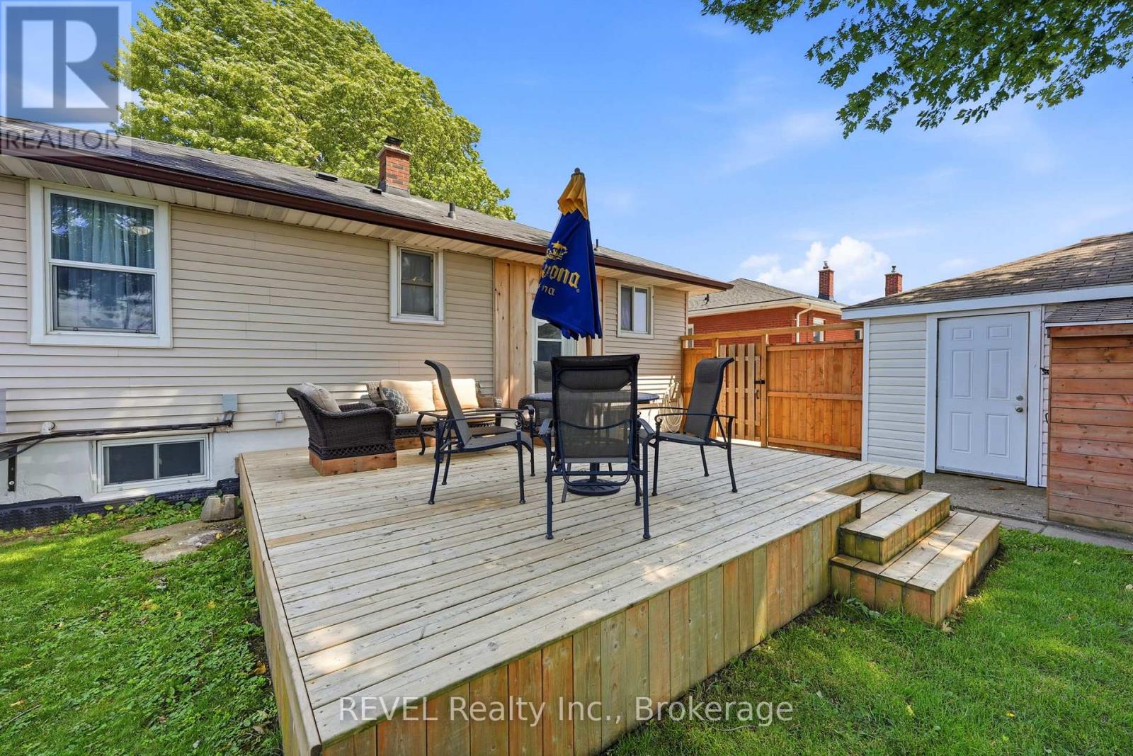 256 CLARKE STREET - Image 28