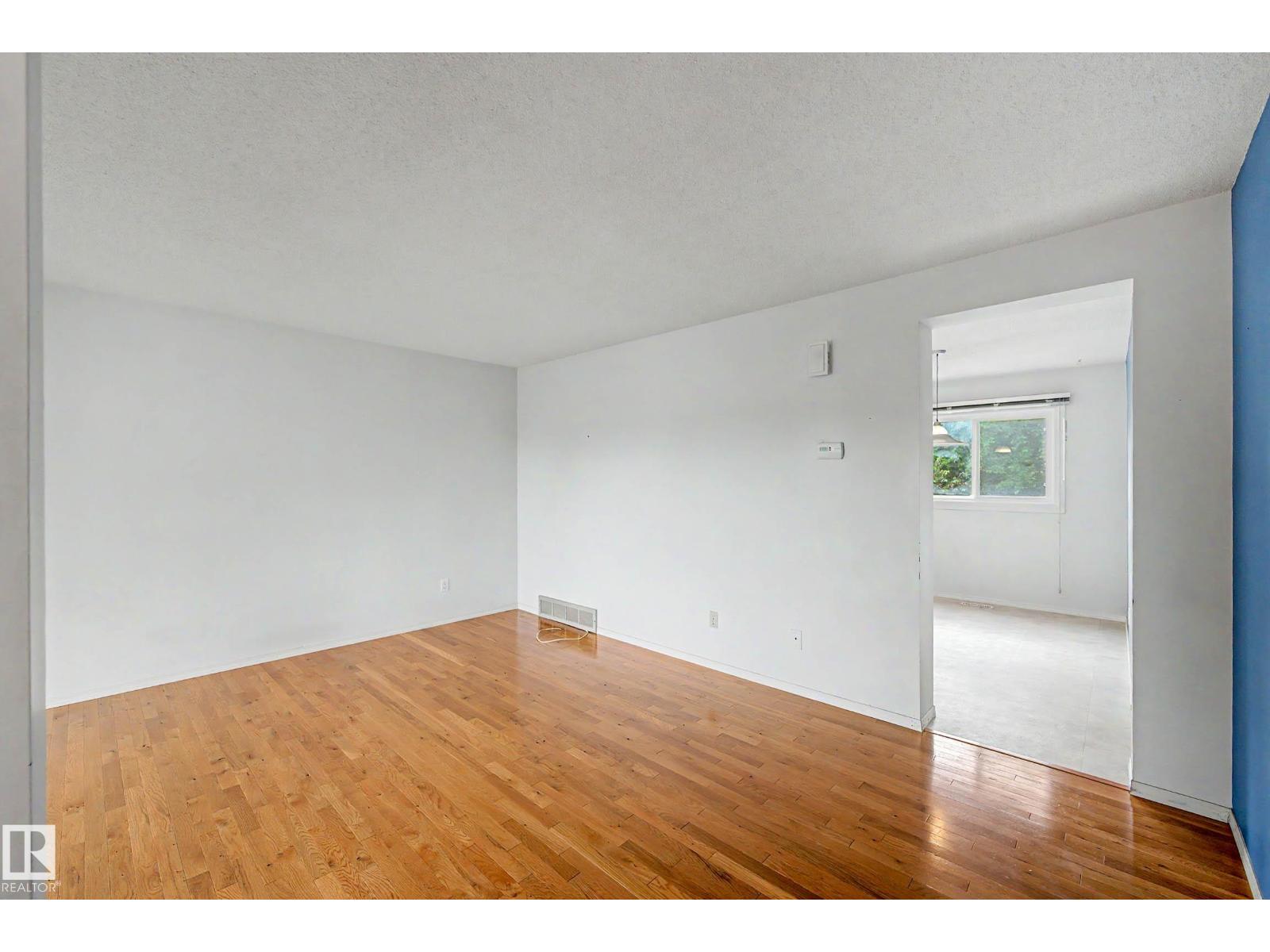10211 171A AV NW - 2