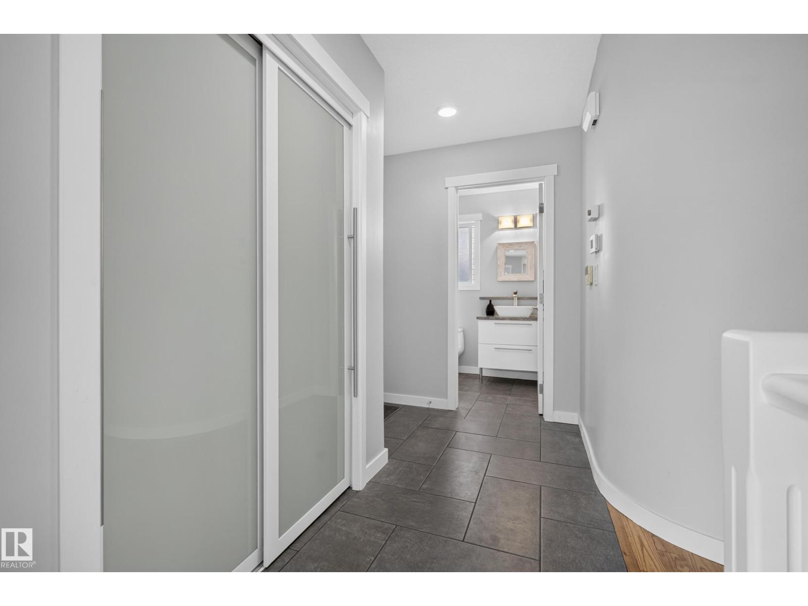 1017 HOLGATE PL NW — photo 30