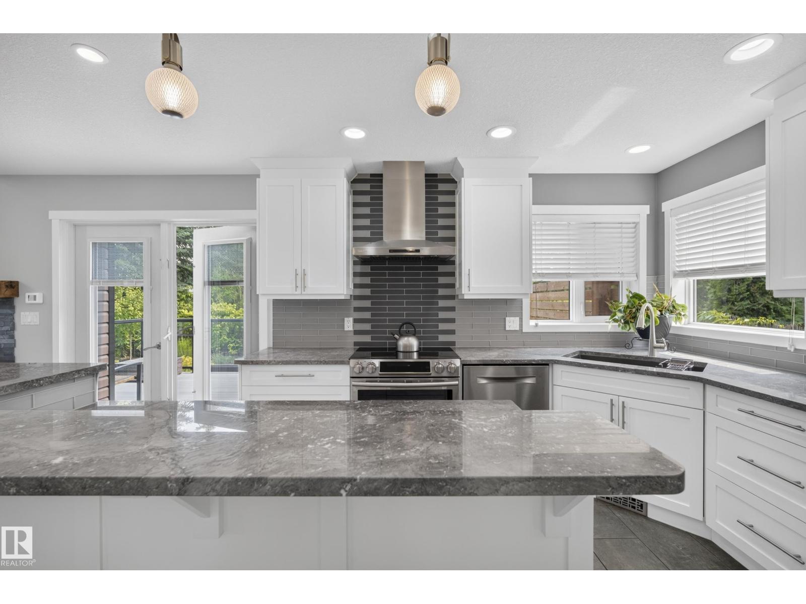 1017 HOLGATE PL NW — photo 21