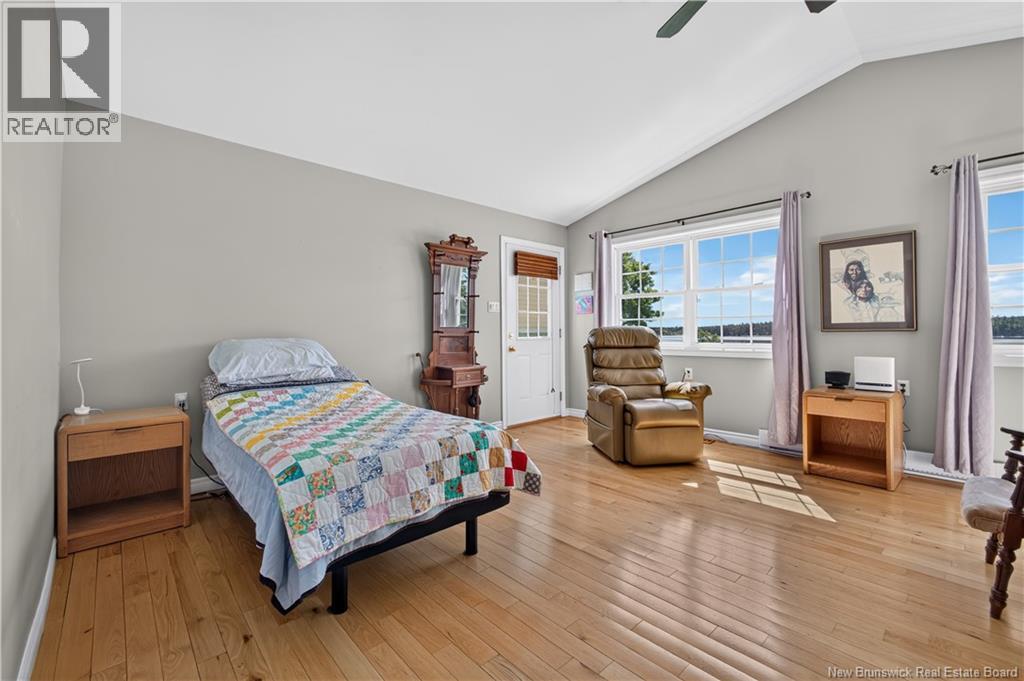 280 King George Hwy - 19