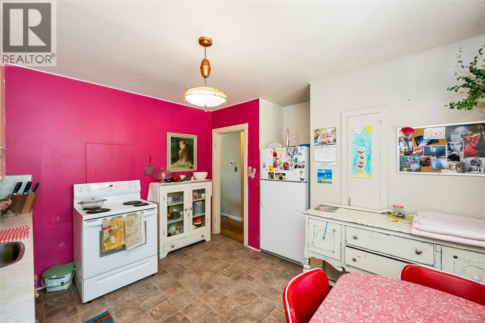 367 Foul Bay Rd - 10