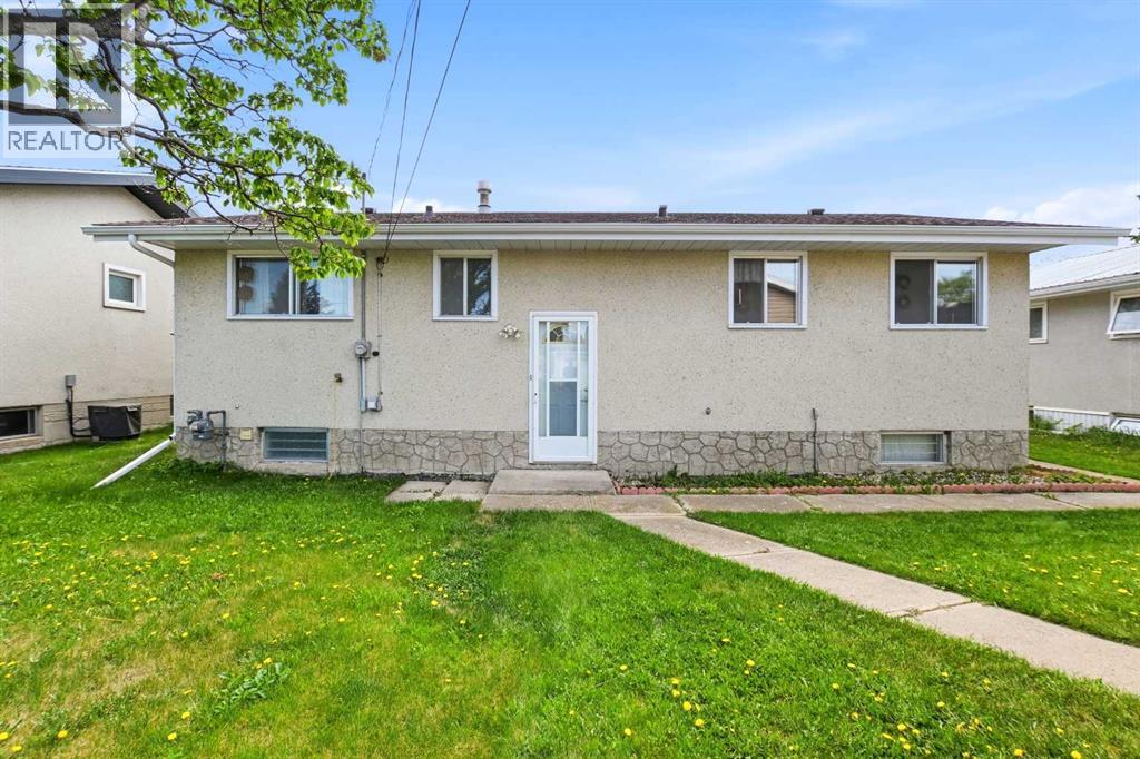4726 47 Avenue - 27