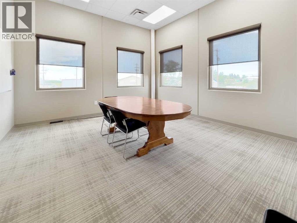 4609 46 Avenue - Photo 10