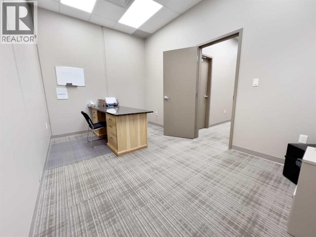 4609 46 Avenue - Photo 13
