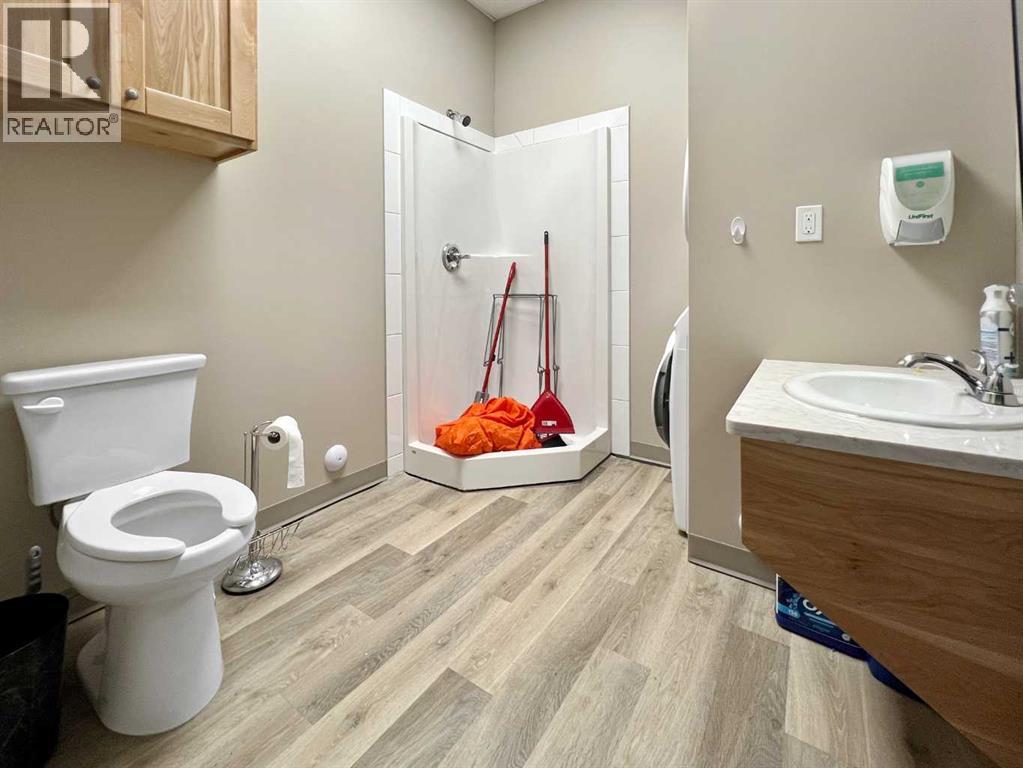 4609 46 Avenue - Photo 15