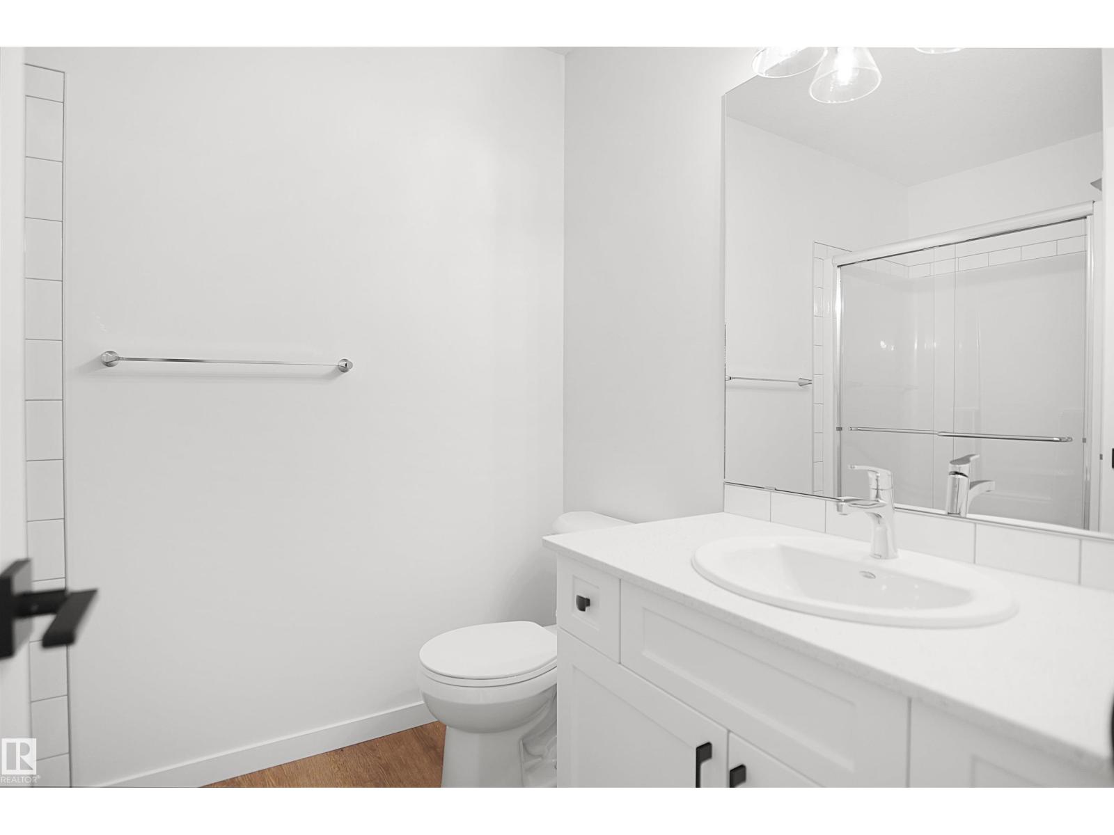 #11 29 AIRPORT RD NW - 23