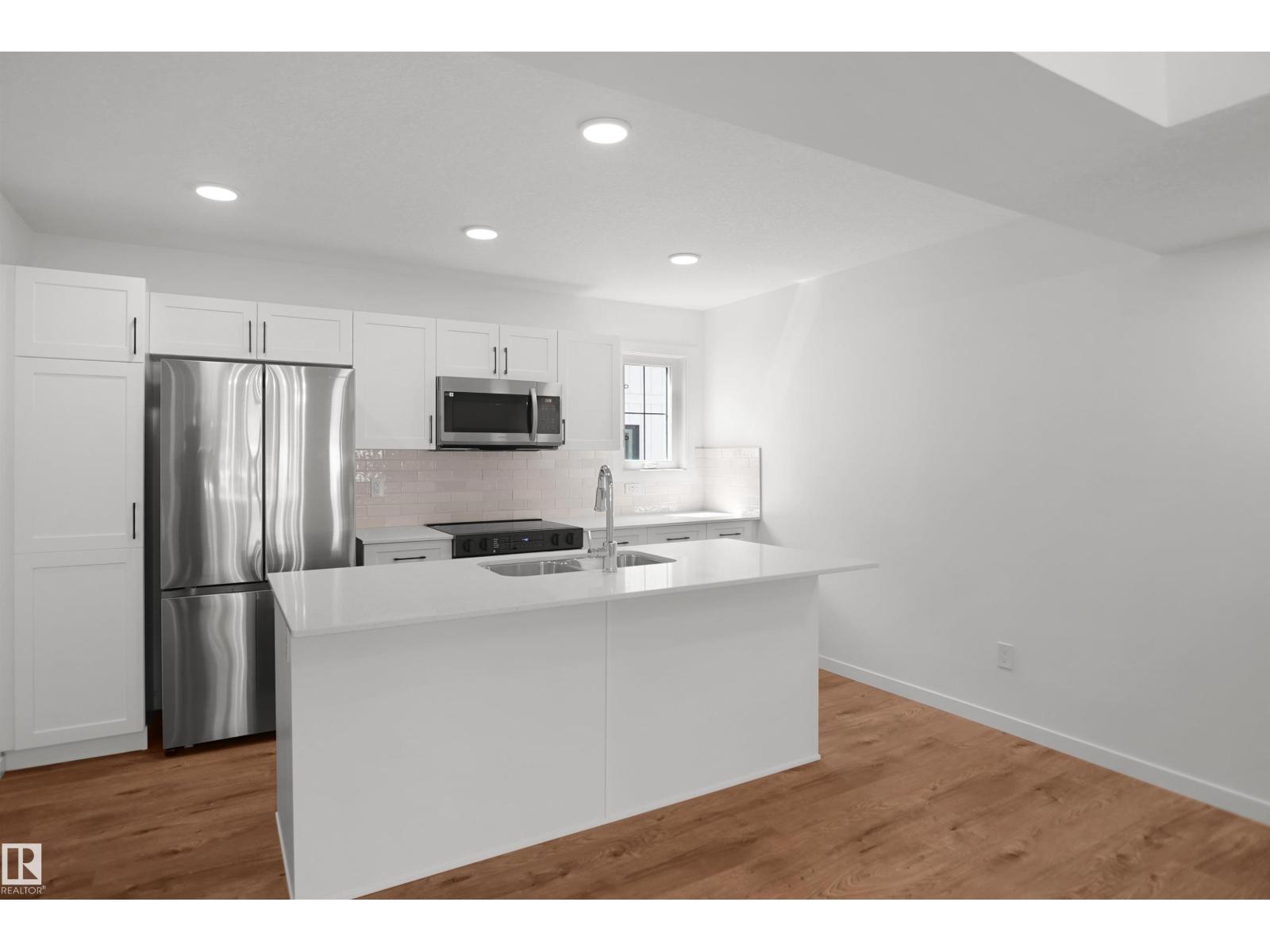 #11 29 AIRPORT RD NW - 10