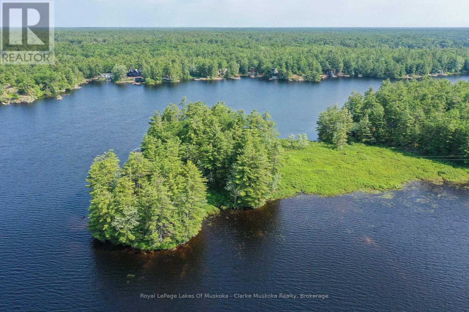 18 5KL ISLAND KAHSHE LAKE - 23