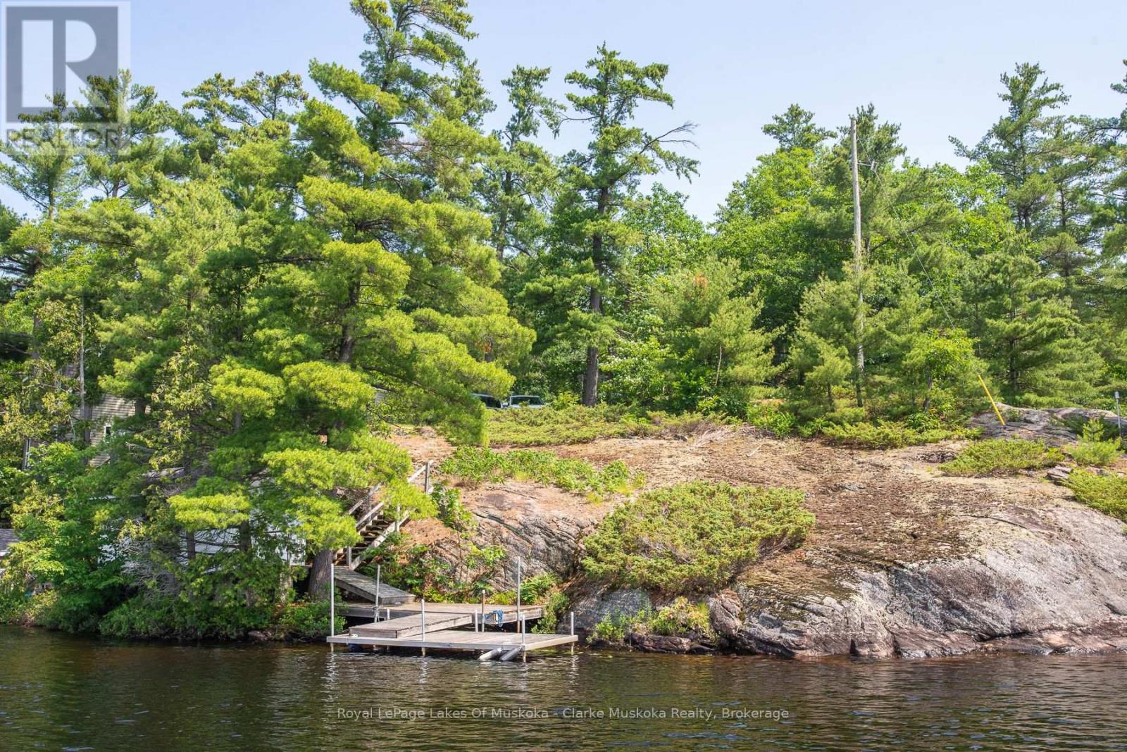 18 5KL ISLAND KAHSHE LAKE - 29