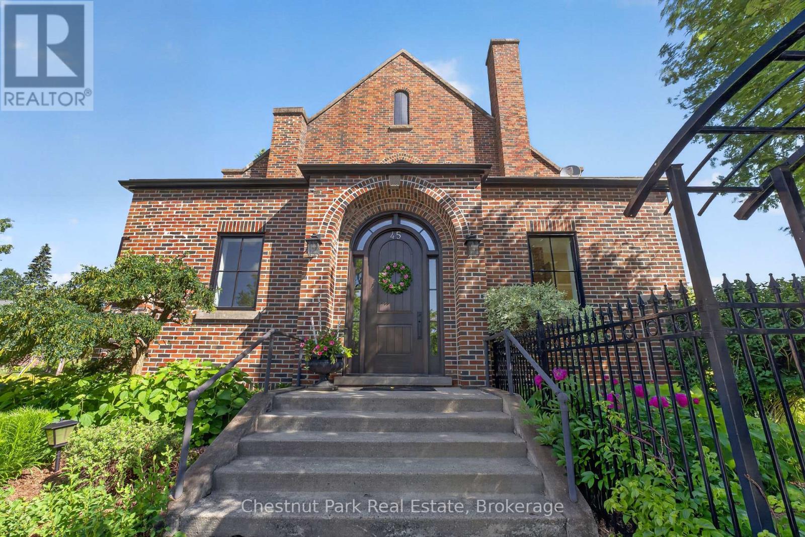 45 MCMURRAY STREET - 32