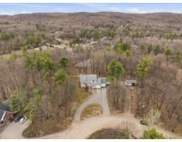 43 Ch. Des Châtelets, Val Des Monts, QC J8N7R1 Photo 40
