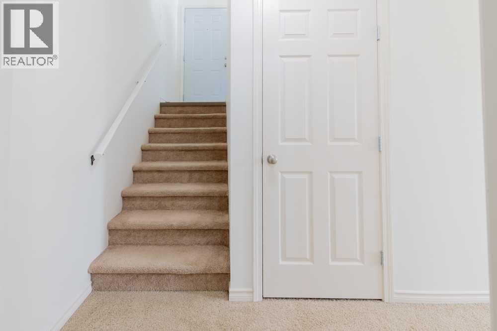 #3(C) 4406 Lake Drive - 27