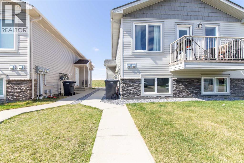 #3(C) 4406 Lake Drive - 2
