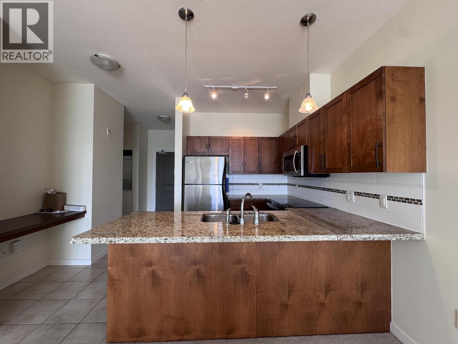 417 11950 HARRIS RD, Pitt Meadows