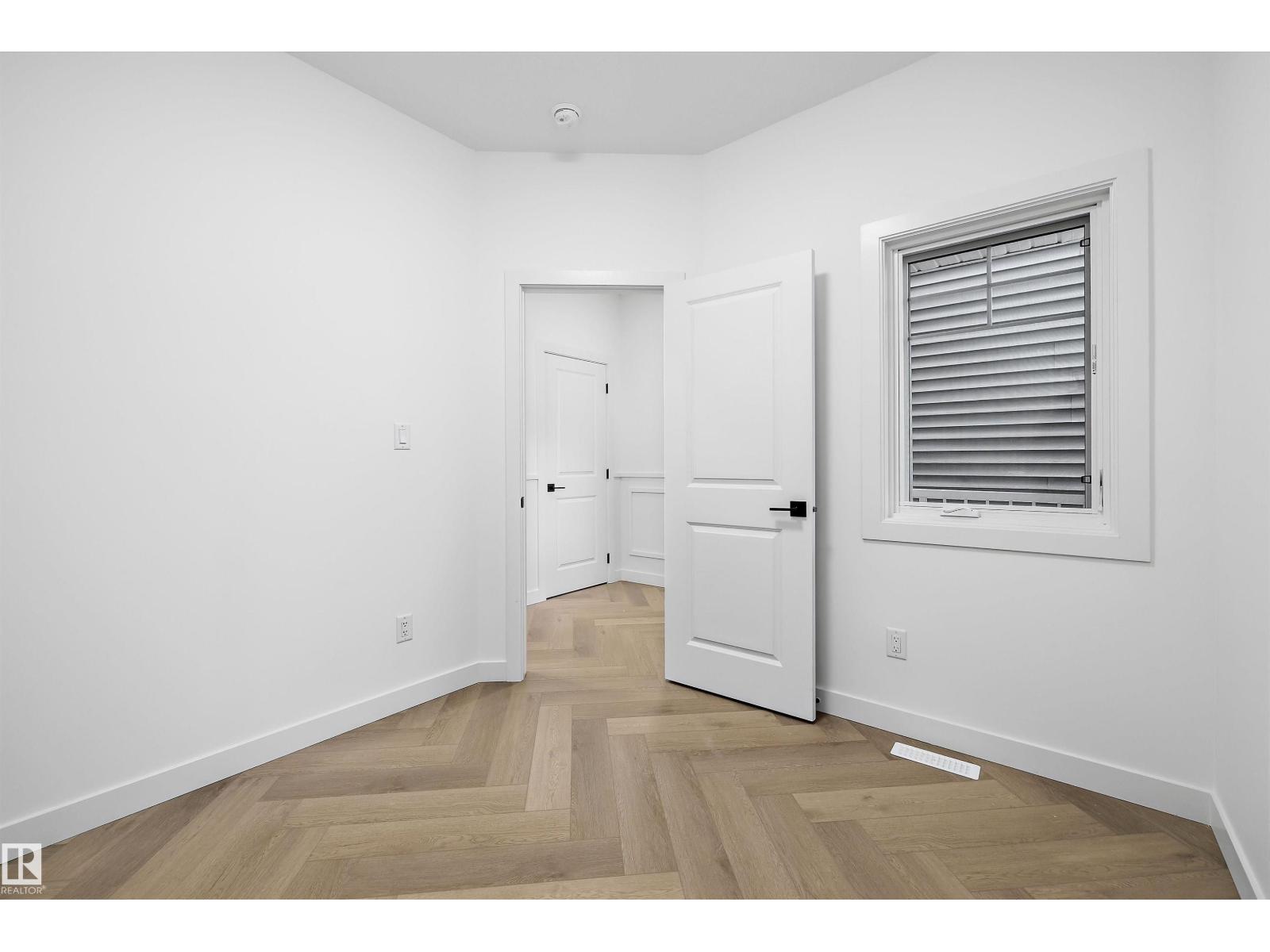 917 Elderberry LD NW - 4