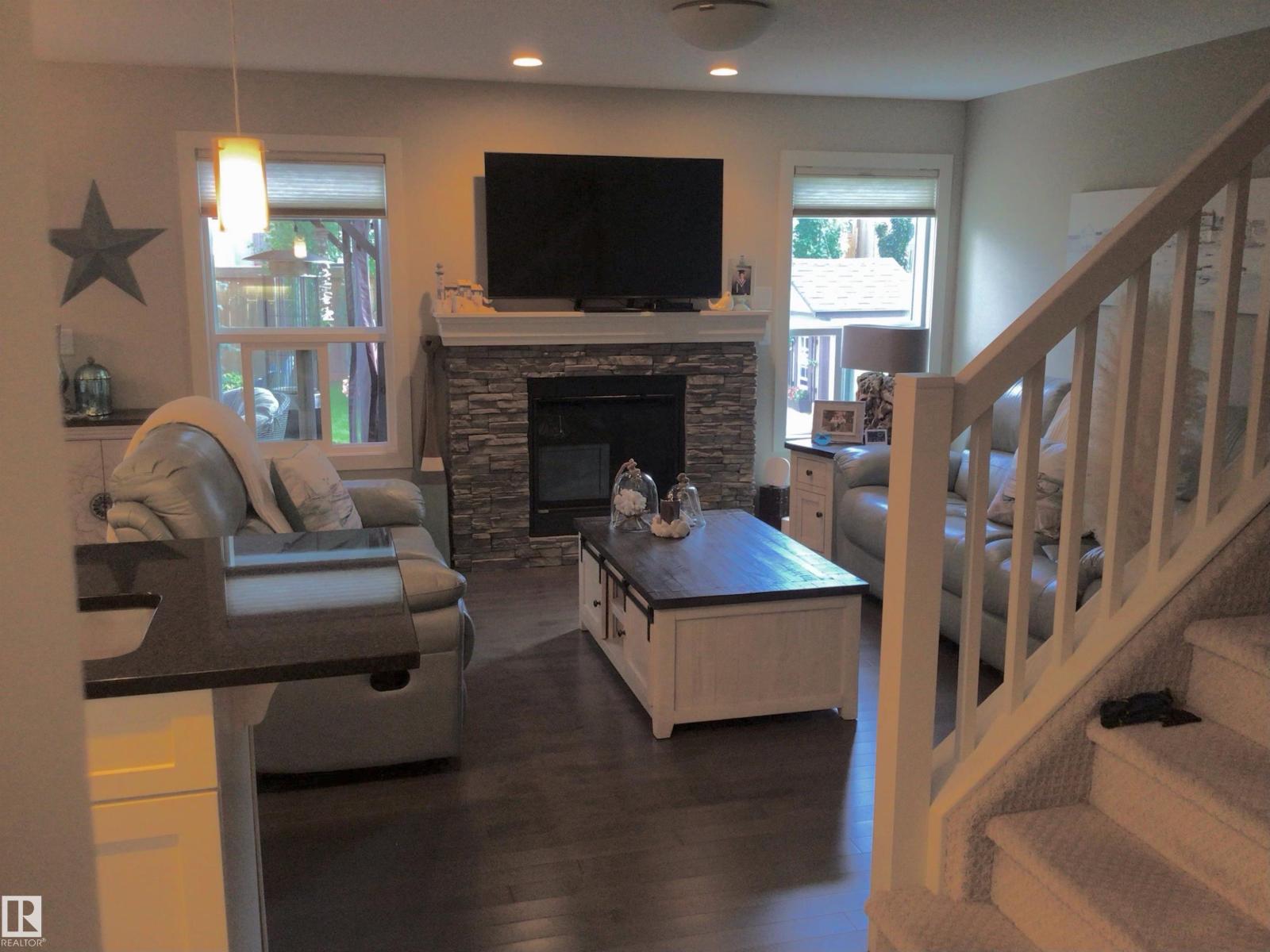 145 SUMMERSTONE LN — photo 9