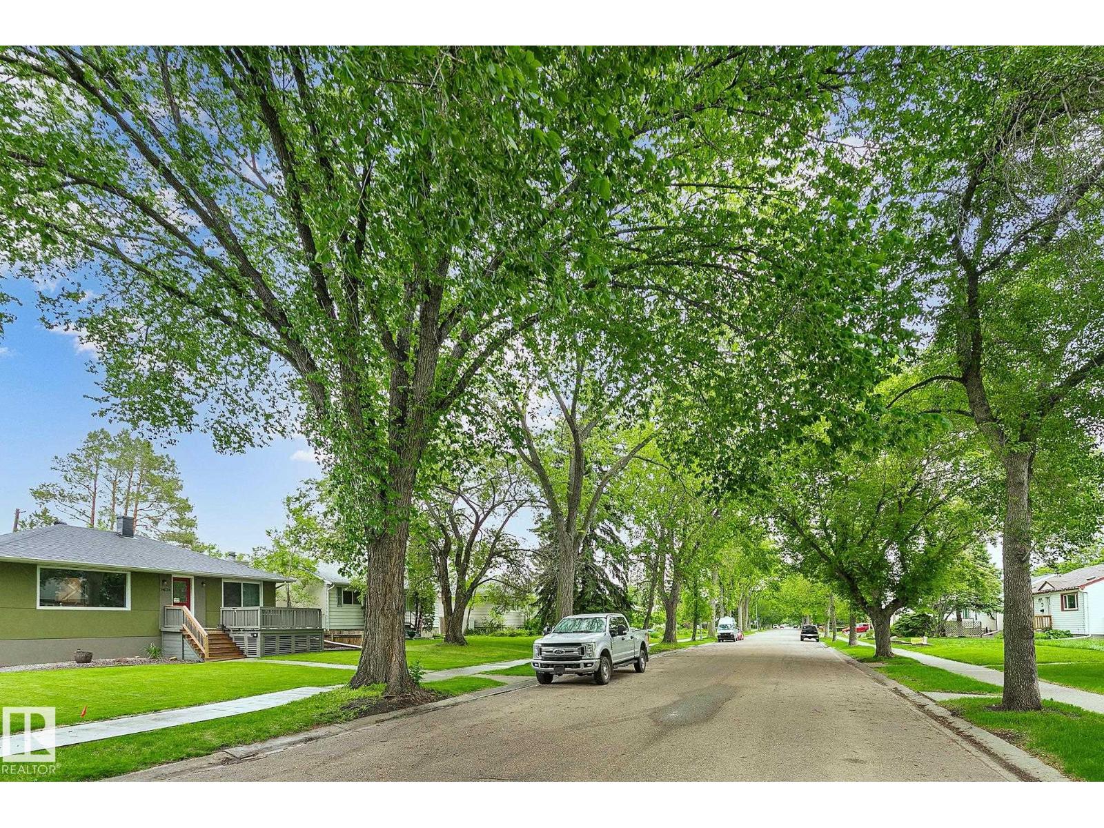 14624 110A AV NW — photo 39