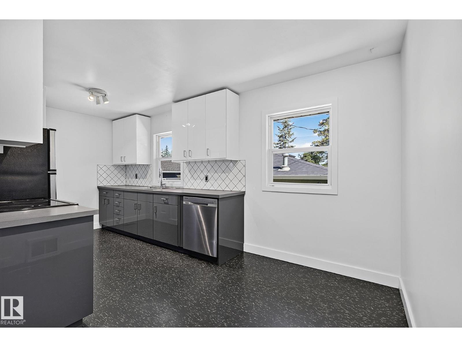 14624 110A AV NW — photo 6