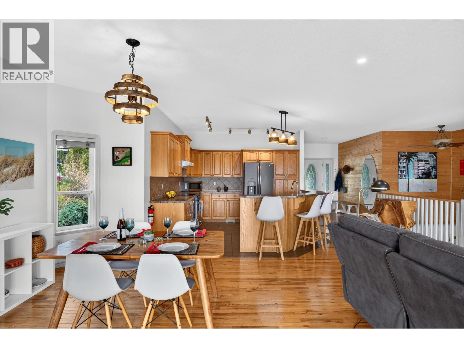 1499 Wilmot Avenue, Kelowna