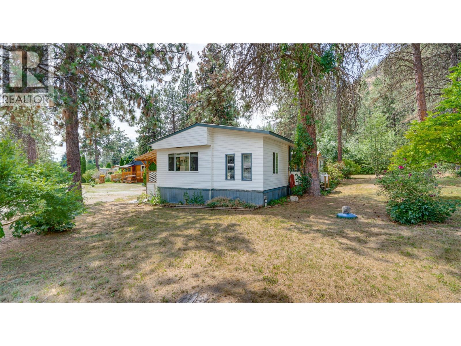 9-12069 Westside Road - 4