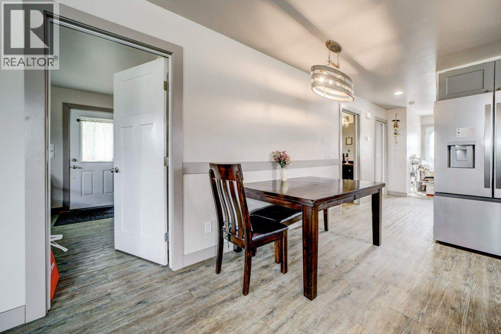 8501 21 Avenue - 13