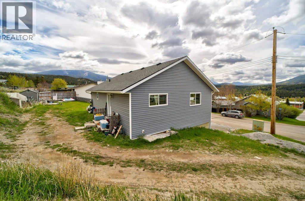 8501 21 Avenue - 39