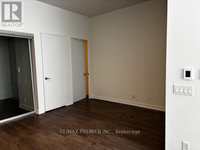#TH 20 7 BUTTERMILL AVENUE - 4