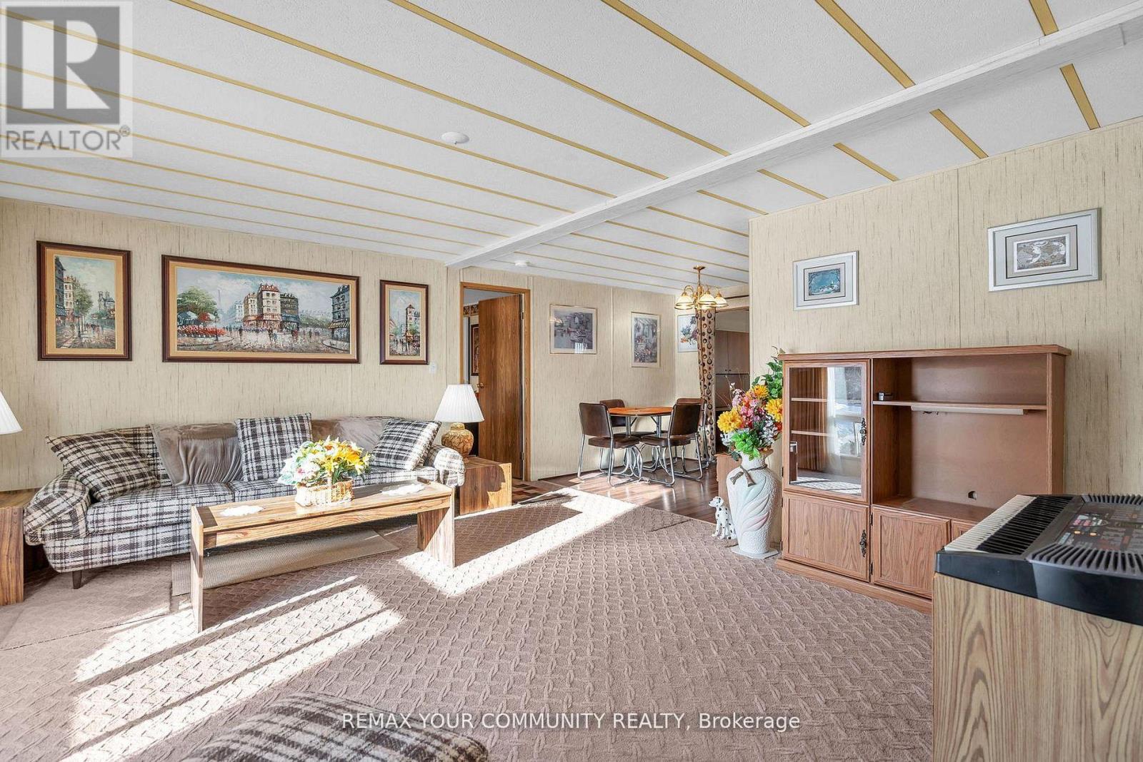 22 EMERY COURT - 9