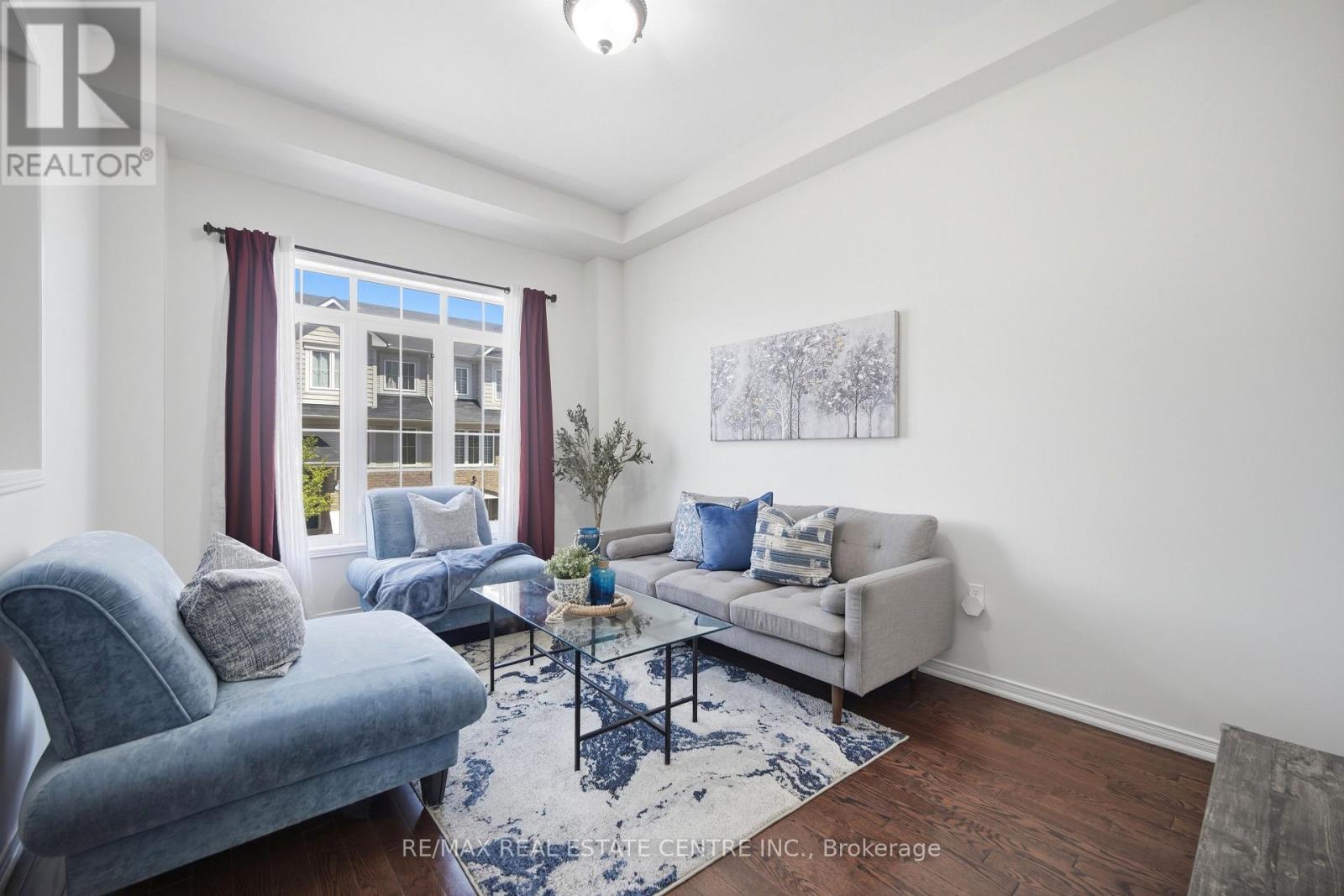 47 MARTINWORTH LANE - 9