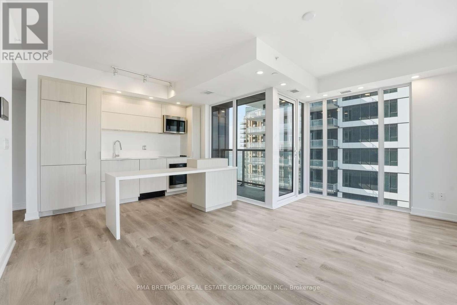 #1610 370 MARTHA STREET - 2