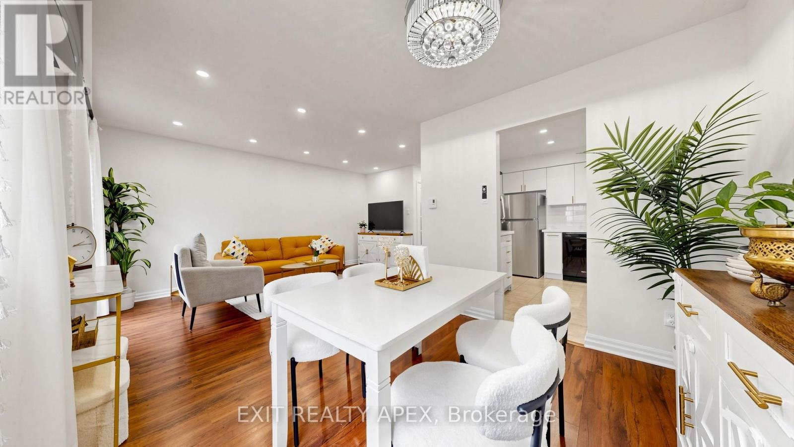 #62 5029 PINEDALE AVENUE - 13