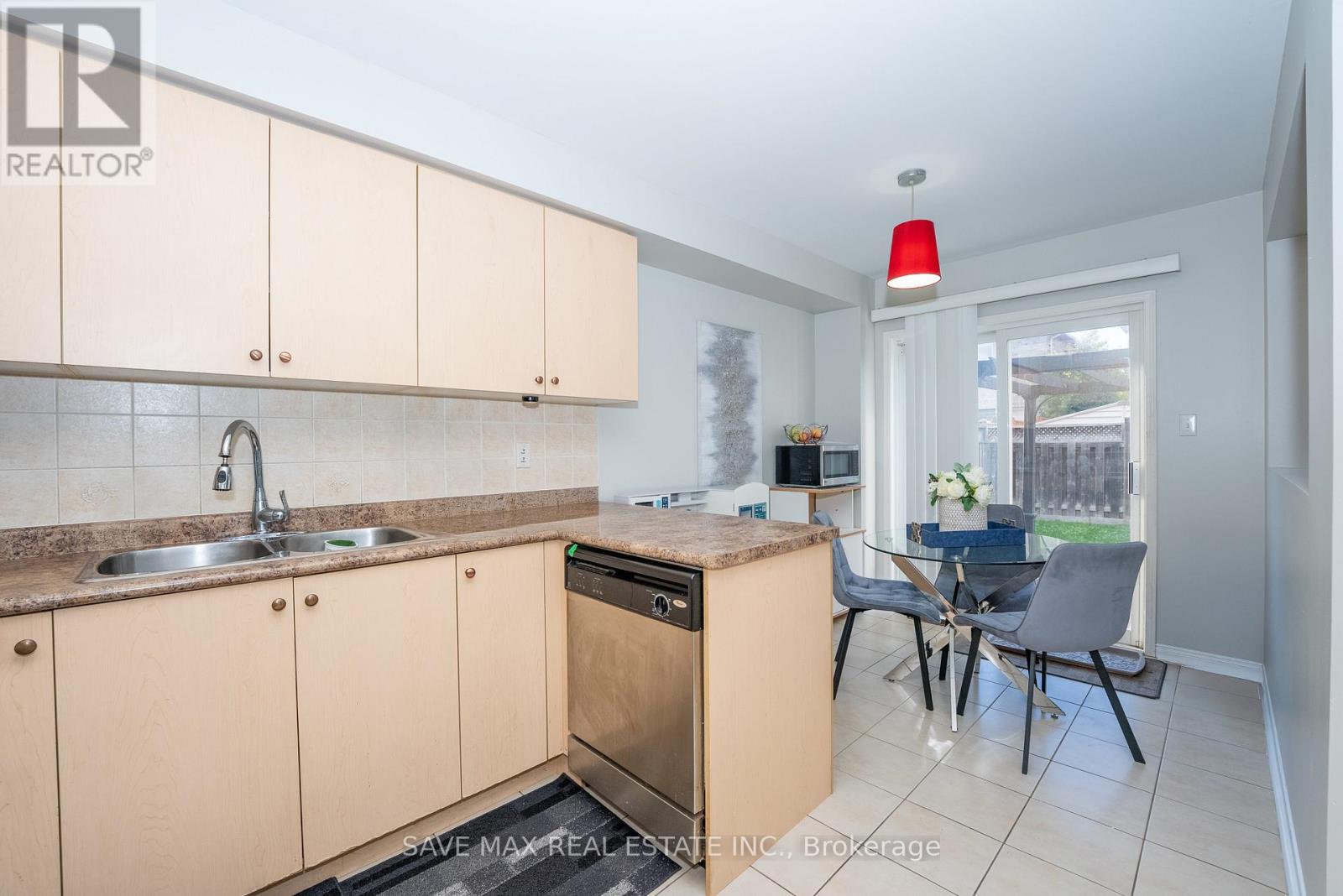 87 LUELLA CRESCENT - 14