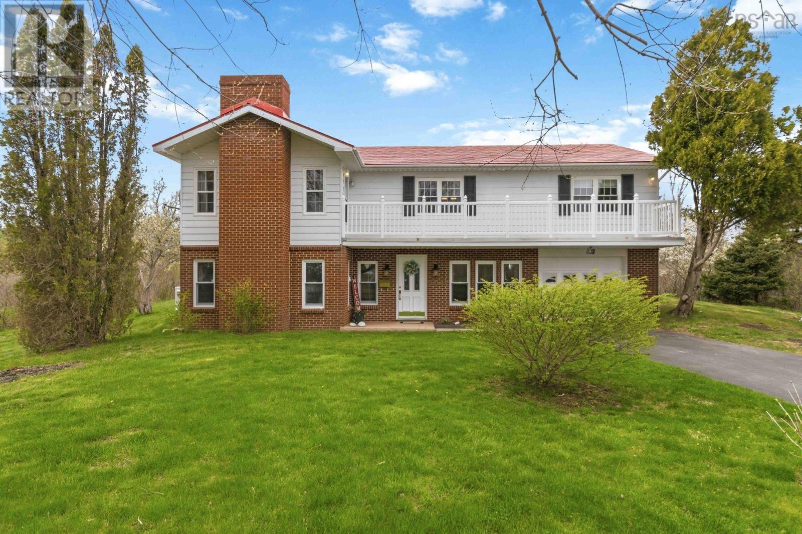 6642 Highway 3 - 1