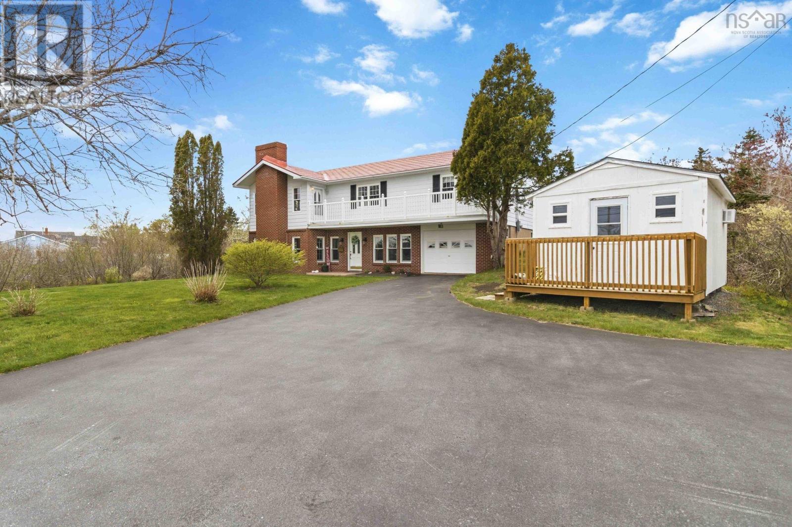 6642 Highway 3 - 36