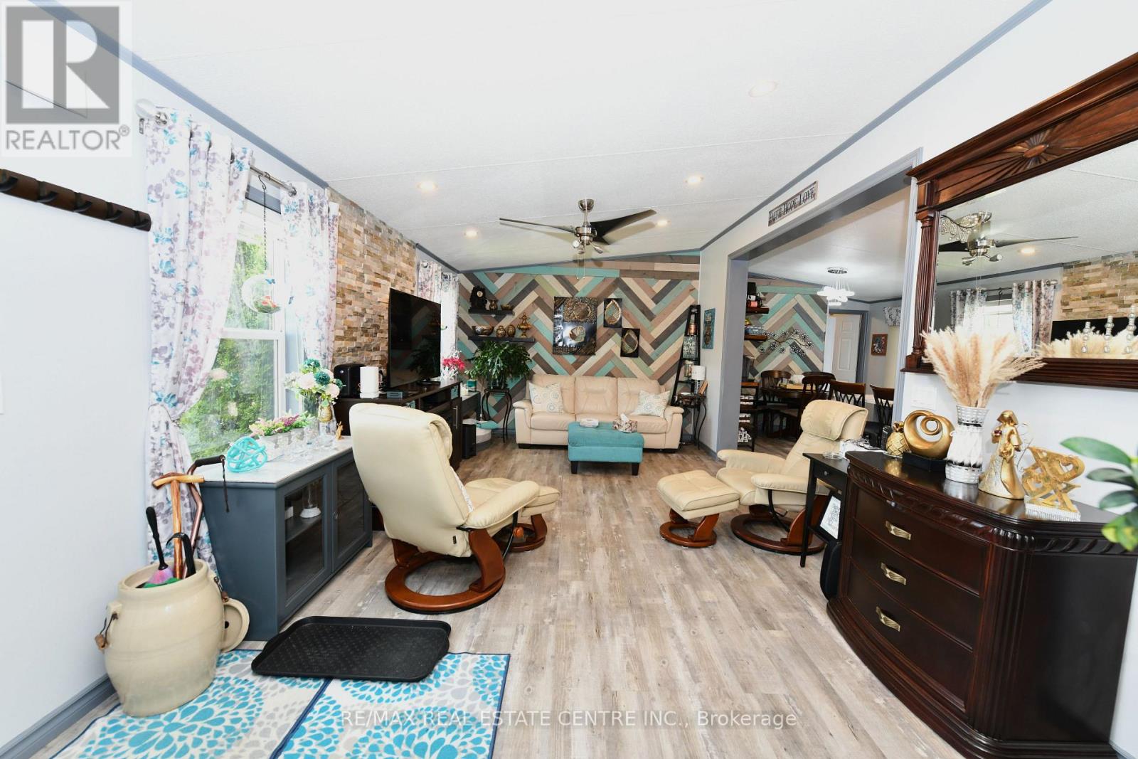 1429 SHEFFIELD ROAD - 17