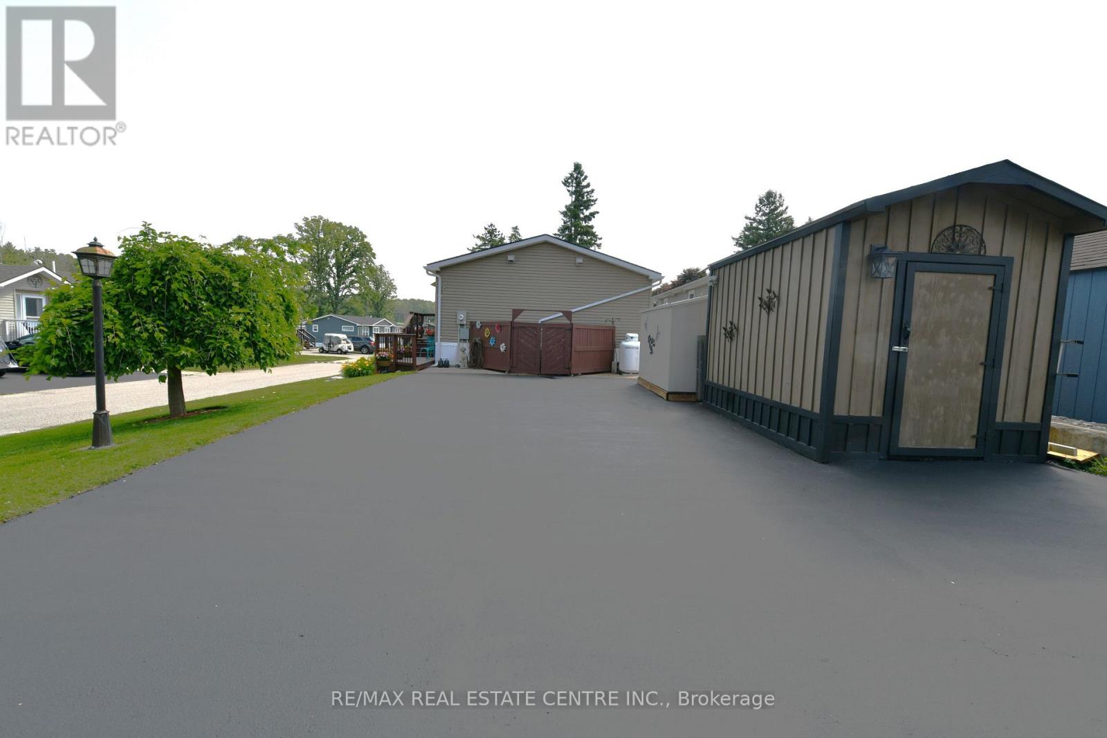 1429 SHEFFIELD ROAD - 25
