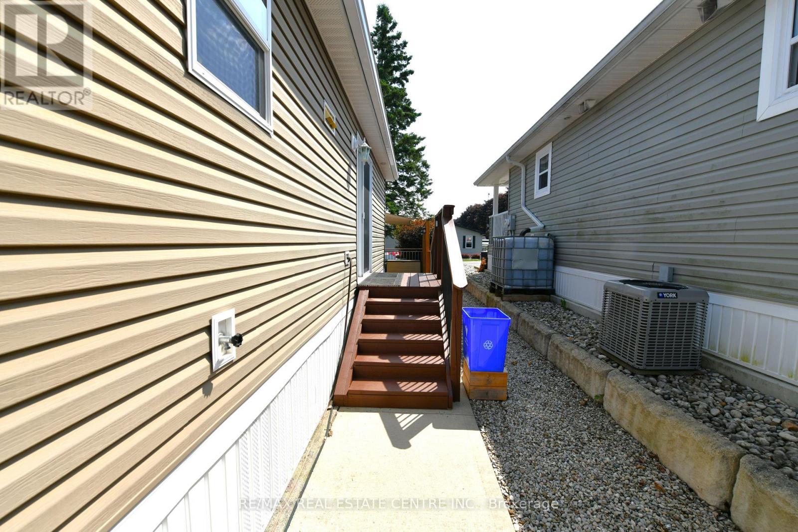 1429 SHEFFIELD ROAD - 27