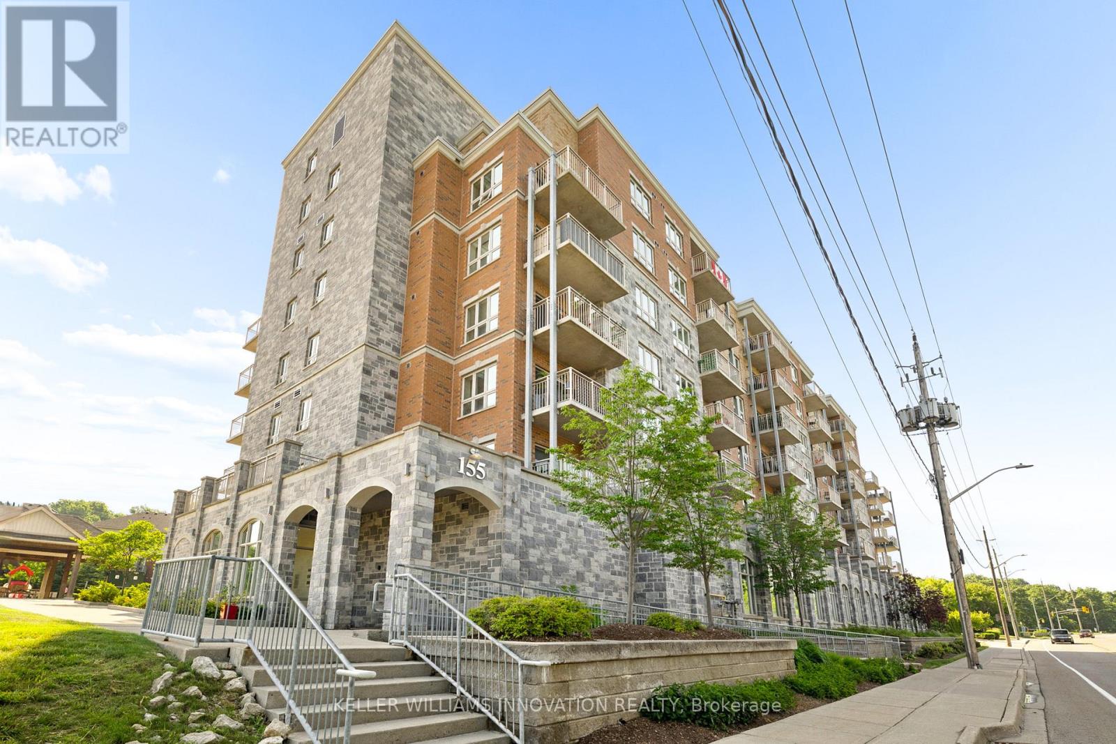 #211 155 WATER STREET S - 1
