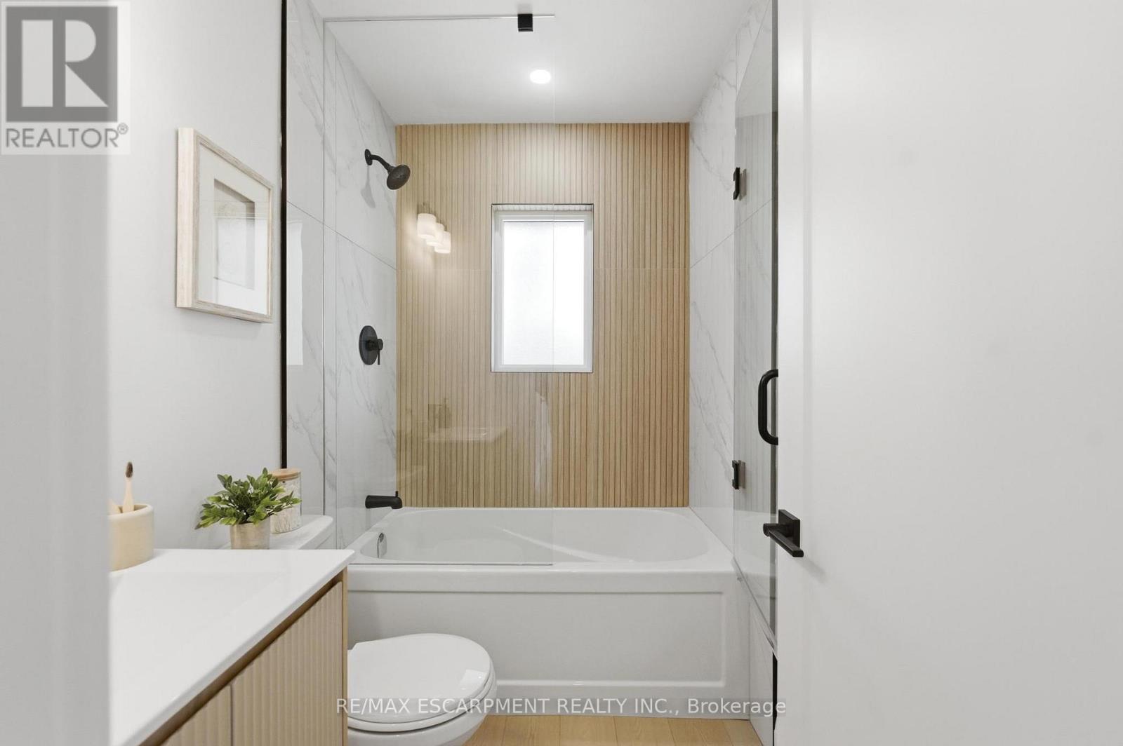 374 EAST 13TH STREET - 14