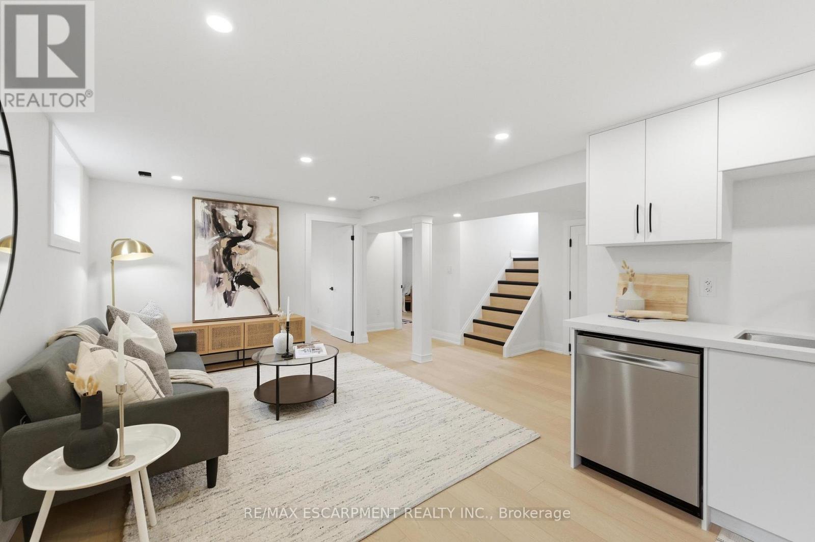 374 EAST 13TH STREET - 22